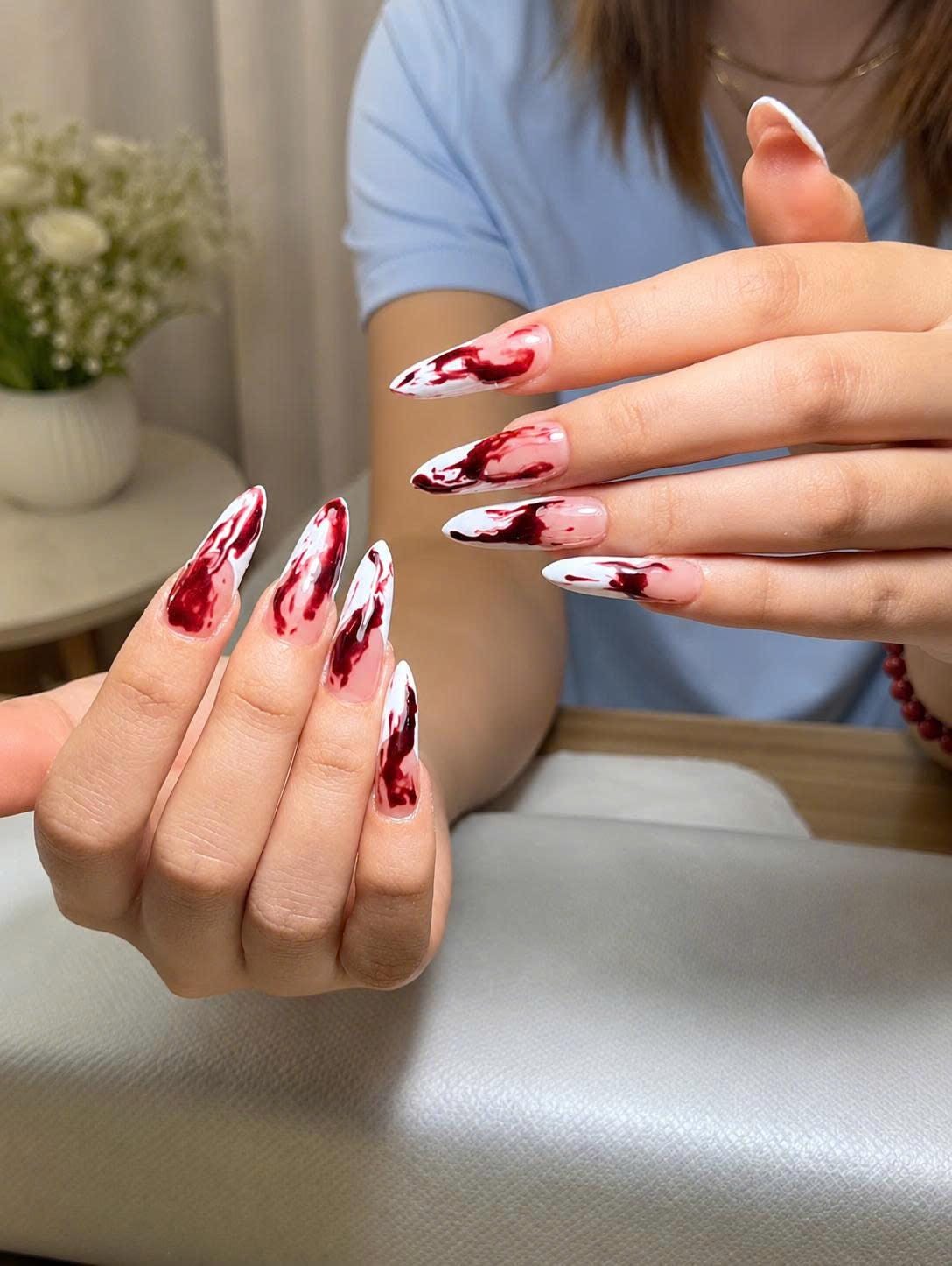 Halloween Press-On Nails – Blood Drip – Red Stiletto