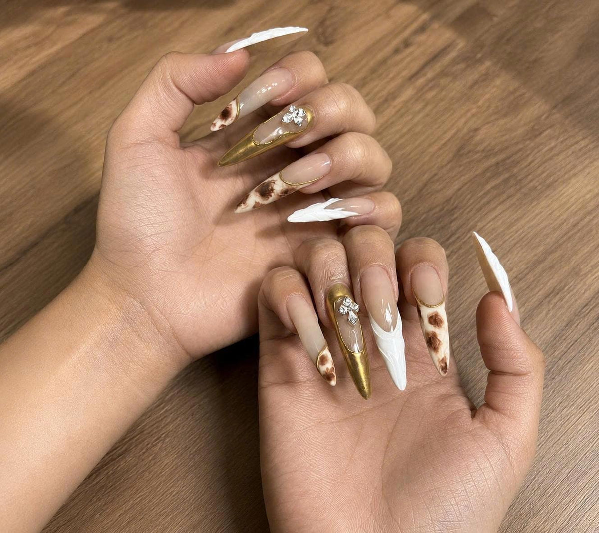Gold Chrome Press-On Nails – White French Tip Long Stiletto – Cross Accent