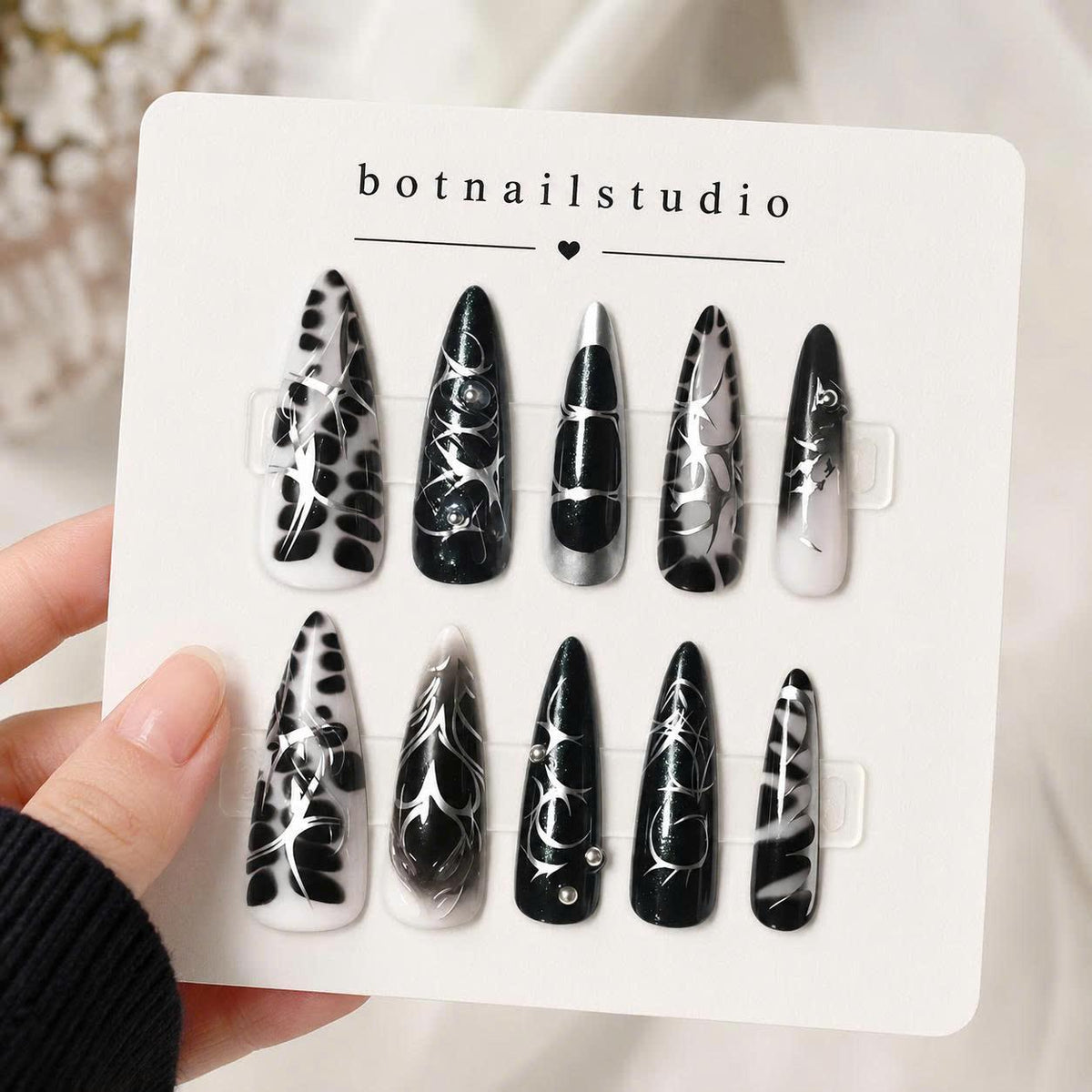 Y2K Metallic Black & Silver Press-On Nails – Long Stiletto – Glue On