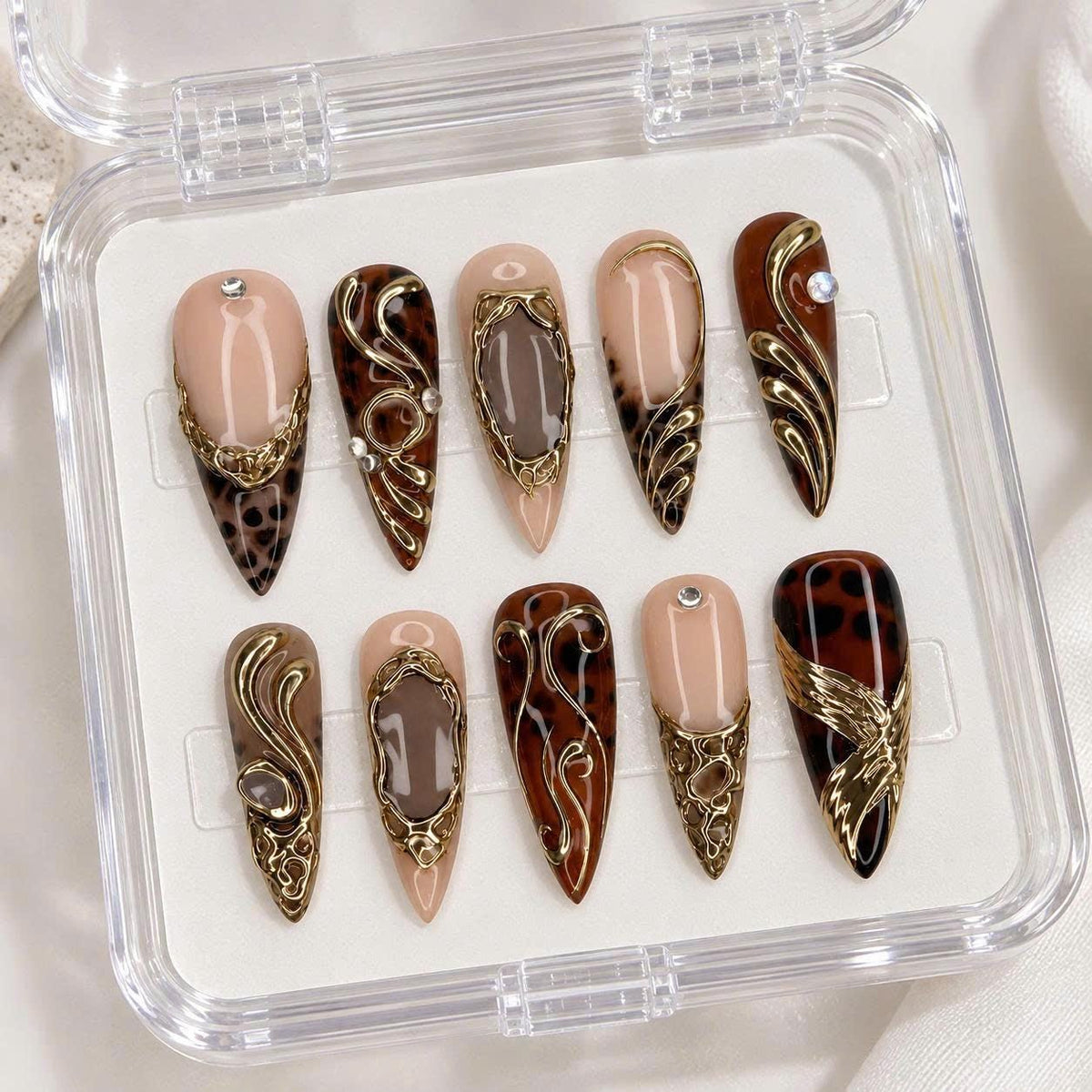 Leopard Press-On Nails – Brown Tortoise Shell – Gold 3D Chrome Details