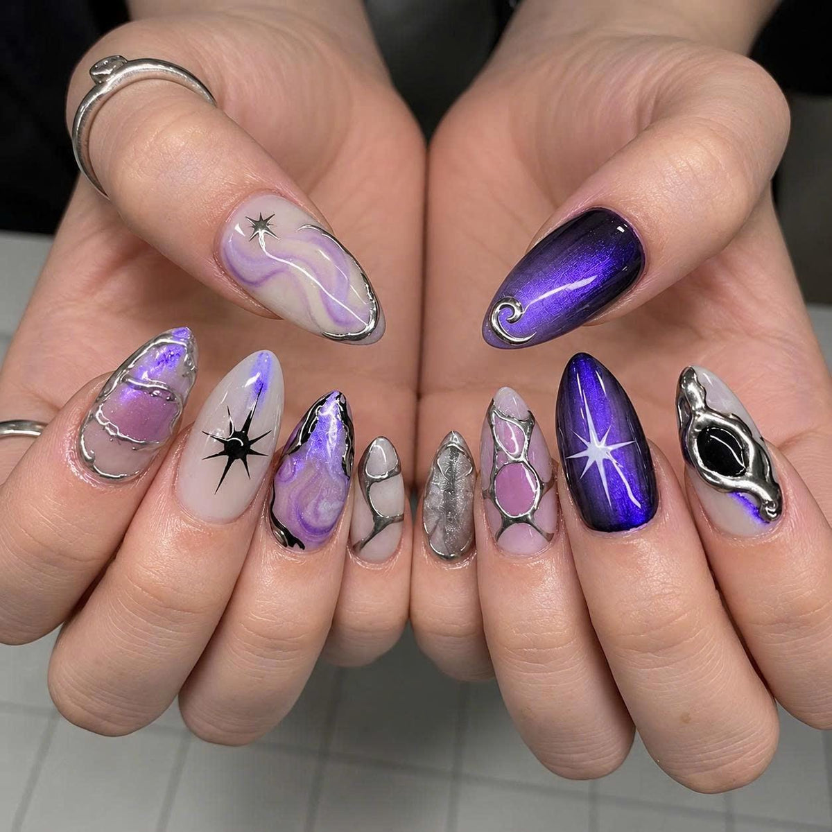 Y2K Purple Press-On Nails – Silver Chrome Star – Aura Cat Eye Details