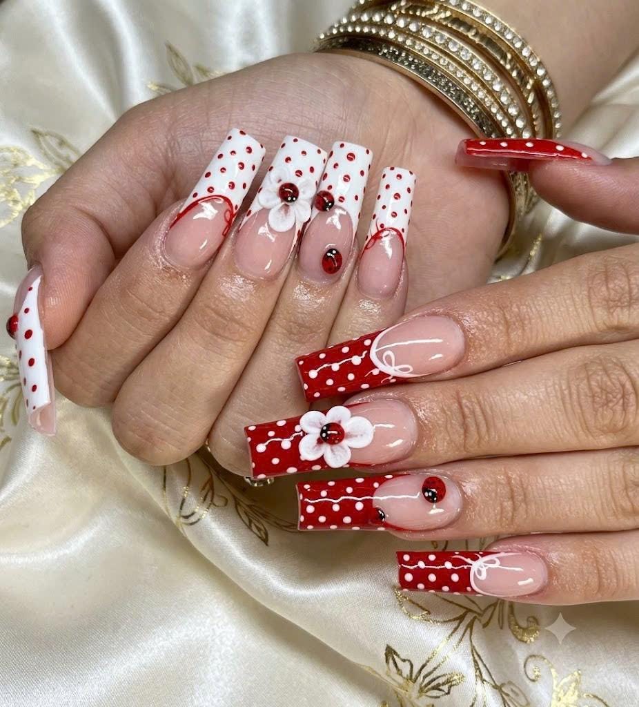 Ladybug Press-On Nails – Red French Tip – 3D Flower Details
