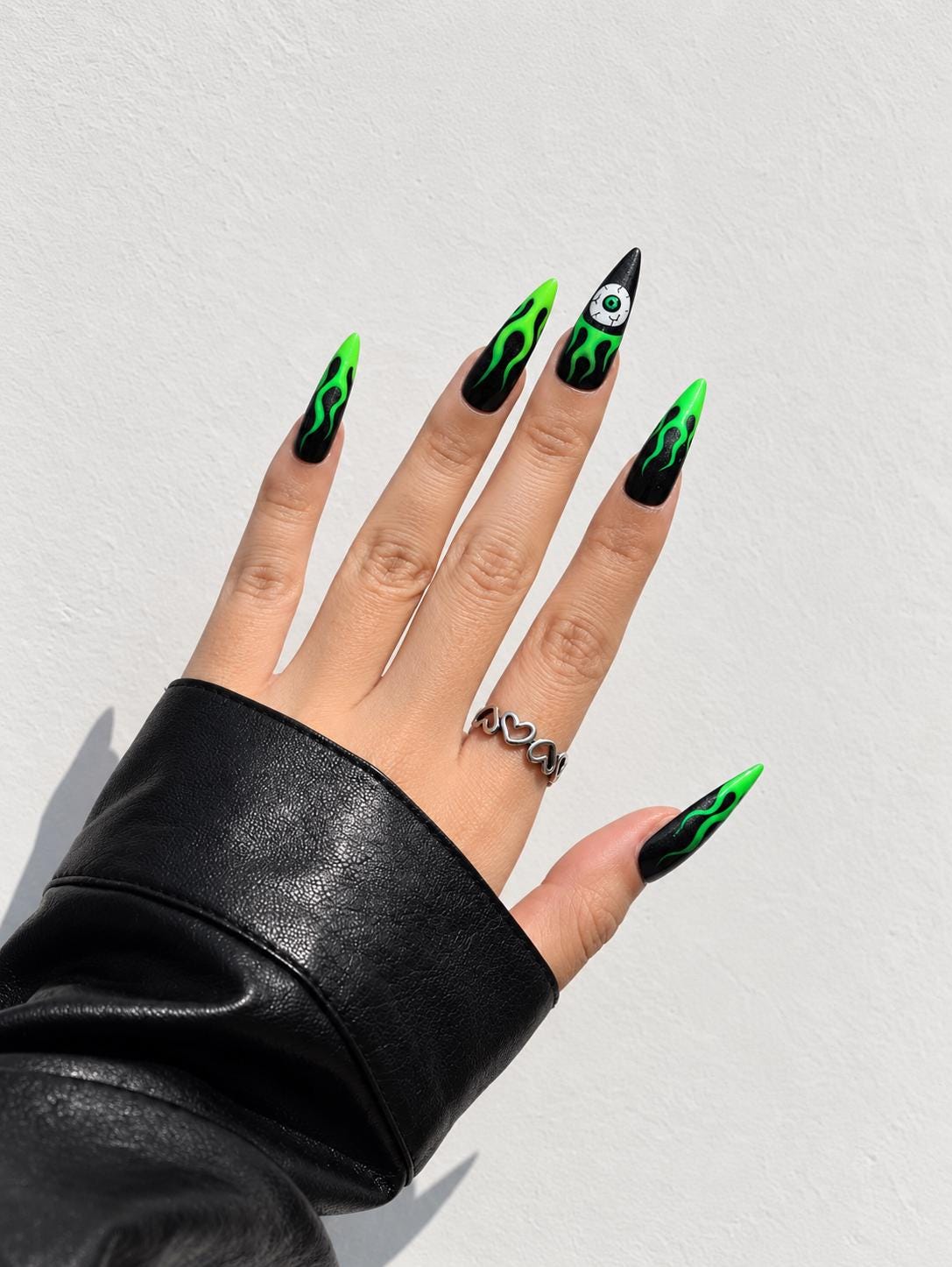 Halloween Press-On Nails – Neon Green Flame – Eyeball Stiletto