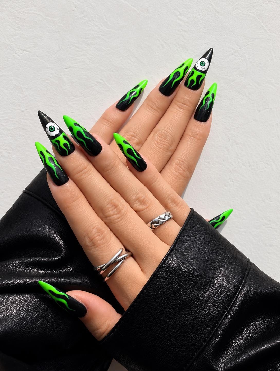 Halloween Press-On Nails – Neon Green Flame – Eyeball Stiletto