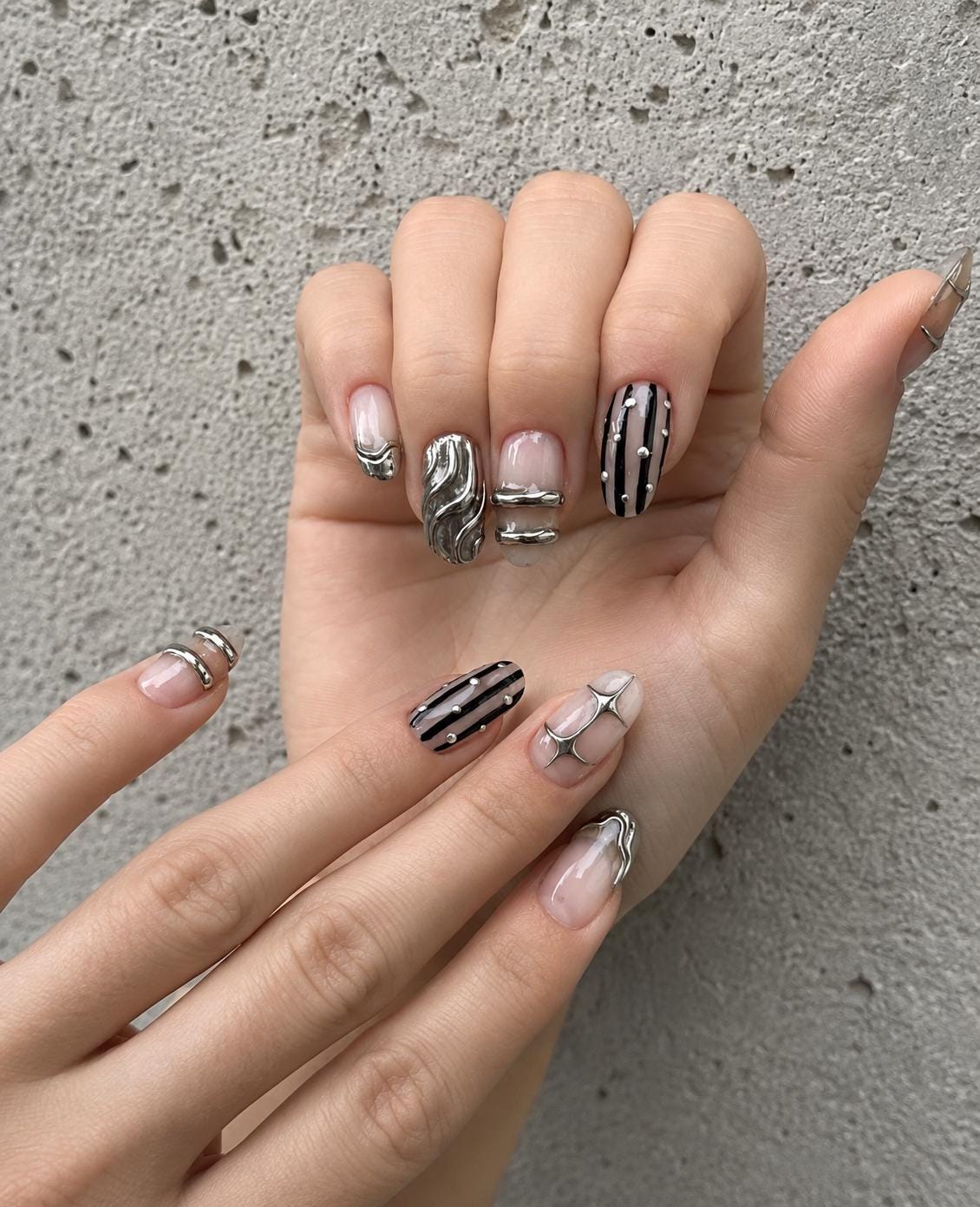 Silver Chrome Press-On Nails – 3D Abstract Almond – Black Stripe Nude Metallic
