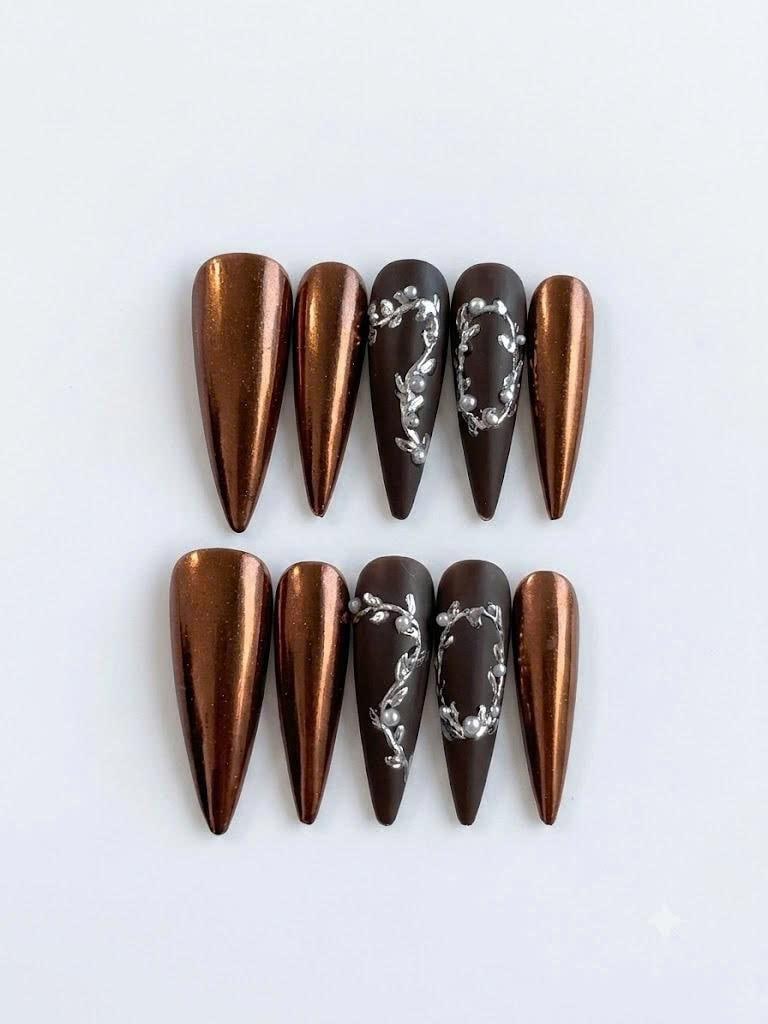 Y2K Copper Chrome Press-On Nails – Silver 3D Details – Gothic Stiletto