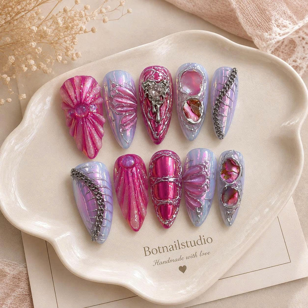 Pink Chrome Press-On Nails – 3D Metallic Details – Silver Chain & Gem