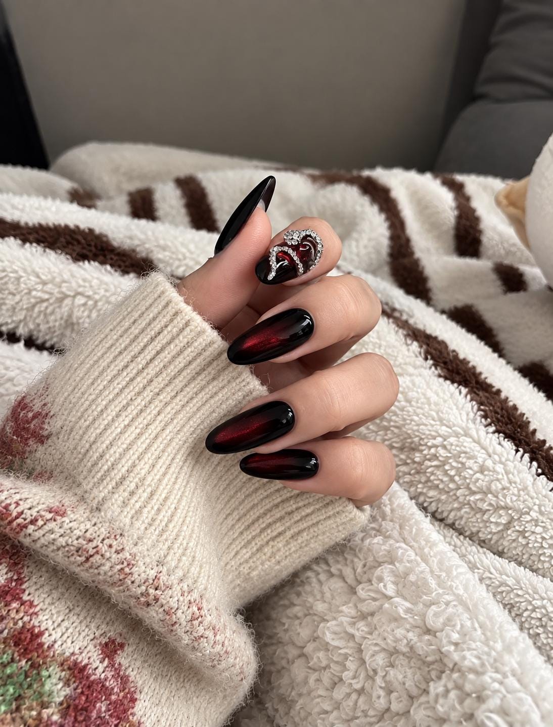 Dark Red Cat Eye Press-On Nails – Black Cherry – 3D Rhinestone Details