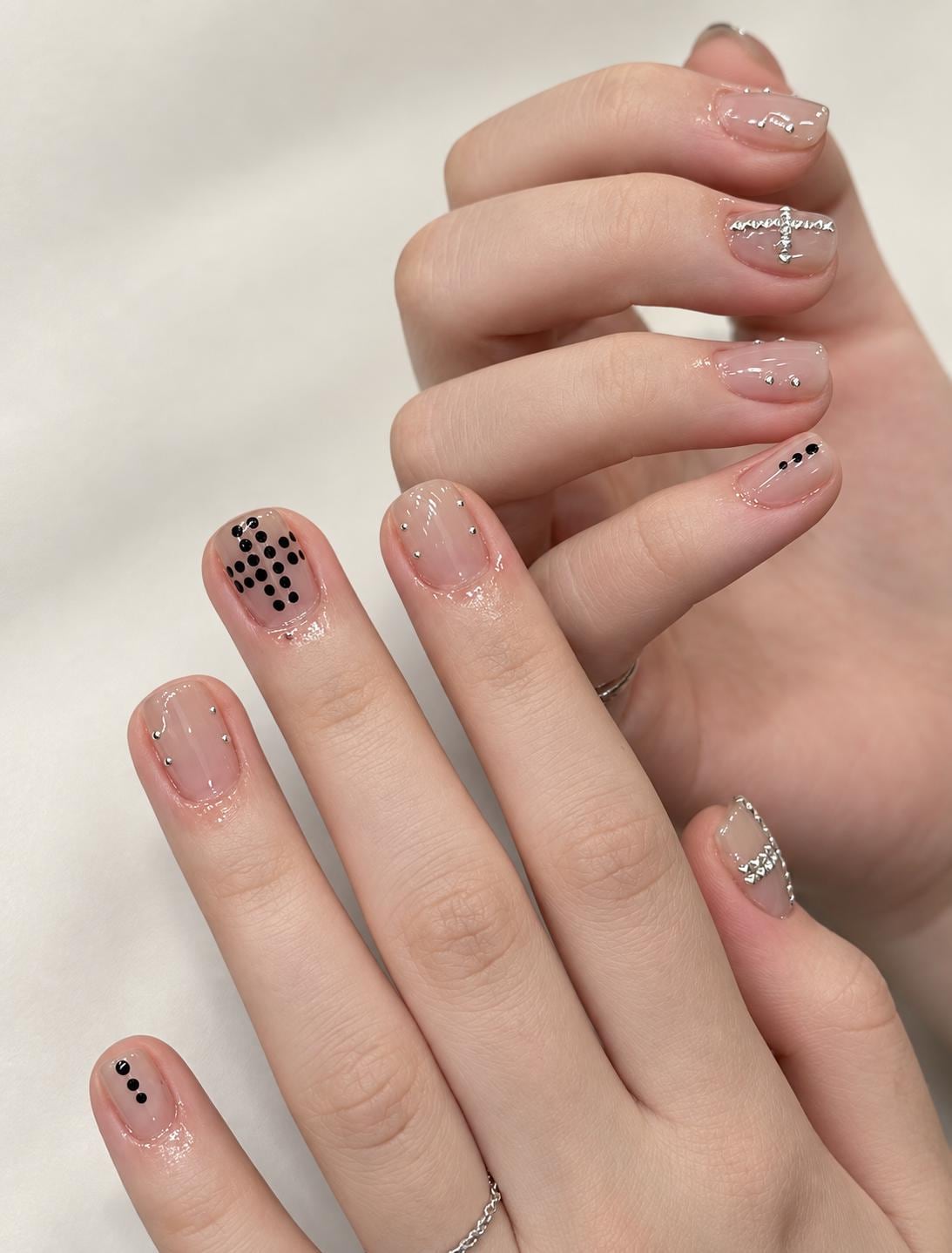 Minimalist Nude Press-On Nails – Black Polka Dot – Silver Stud Details