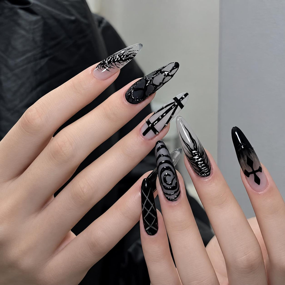 Y2K Black Press-On Nails – Gothic Chrome Details – Cyber Tribal