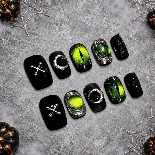 Green Cat Eye Press-On Nails – Black & Silver Gothic Halloween