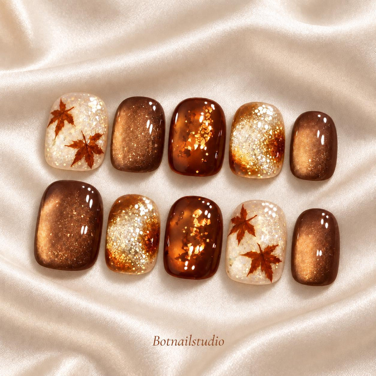 Autumn Maple Leaf Press-On Nails – Brown Cat Eye – Gold Glitter Details