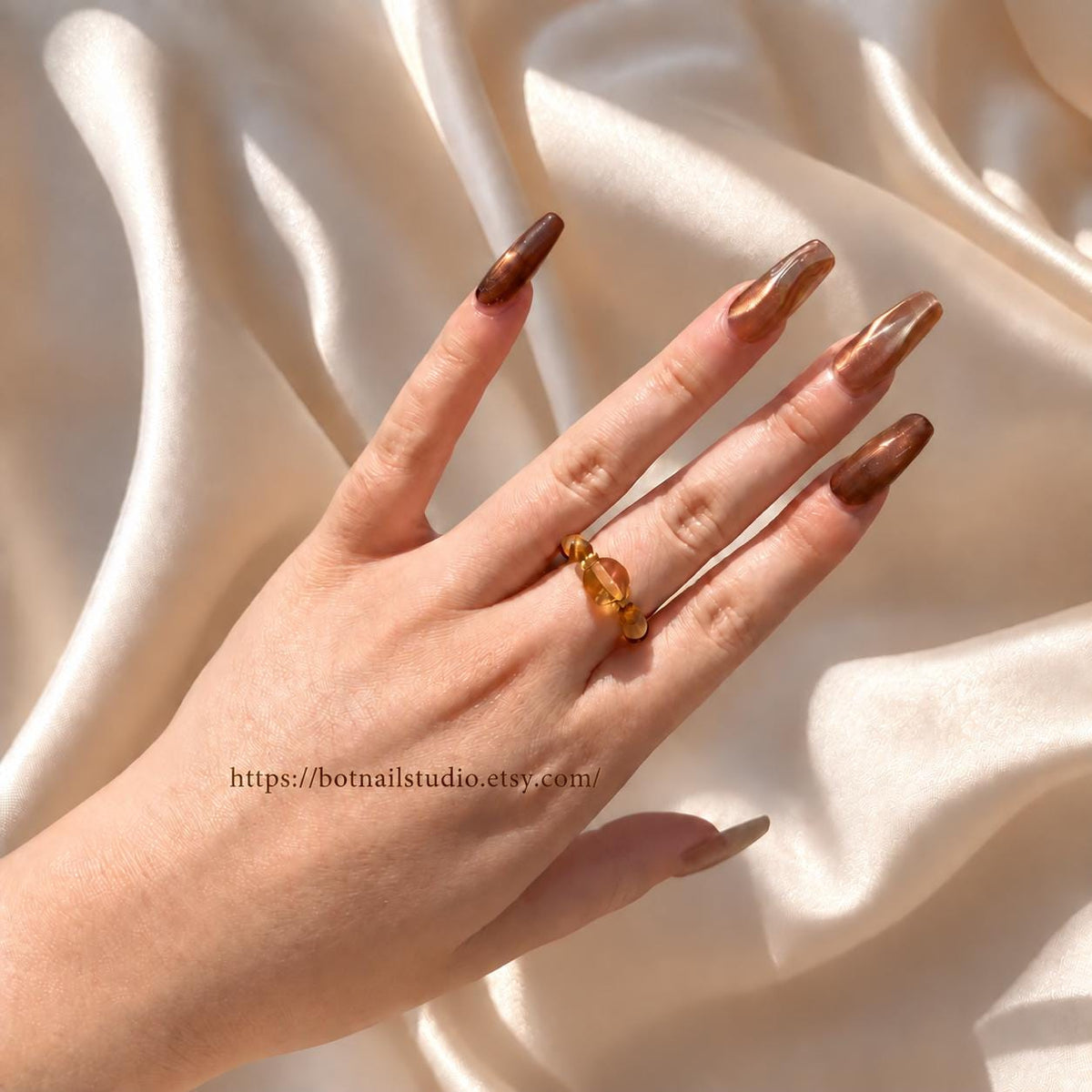 Brown Cat Eye Press-On Nails – Bronze Gold Swirl – Long Coffin