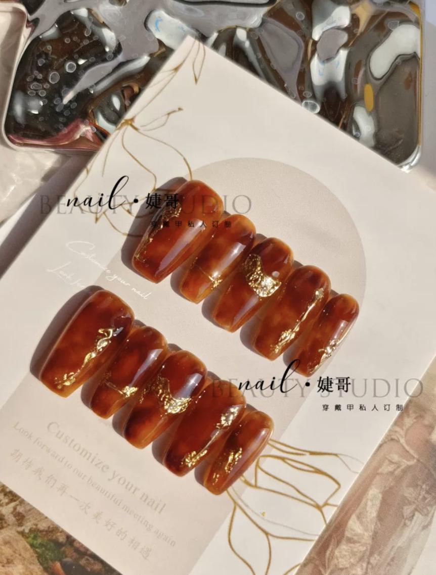 Tortoiseshell Inspired Amber Jelly Press-On Nails – Gold Foil Brown