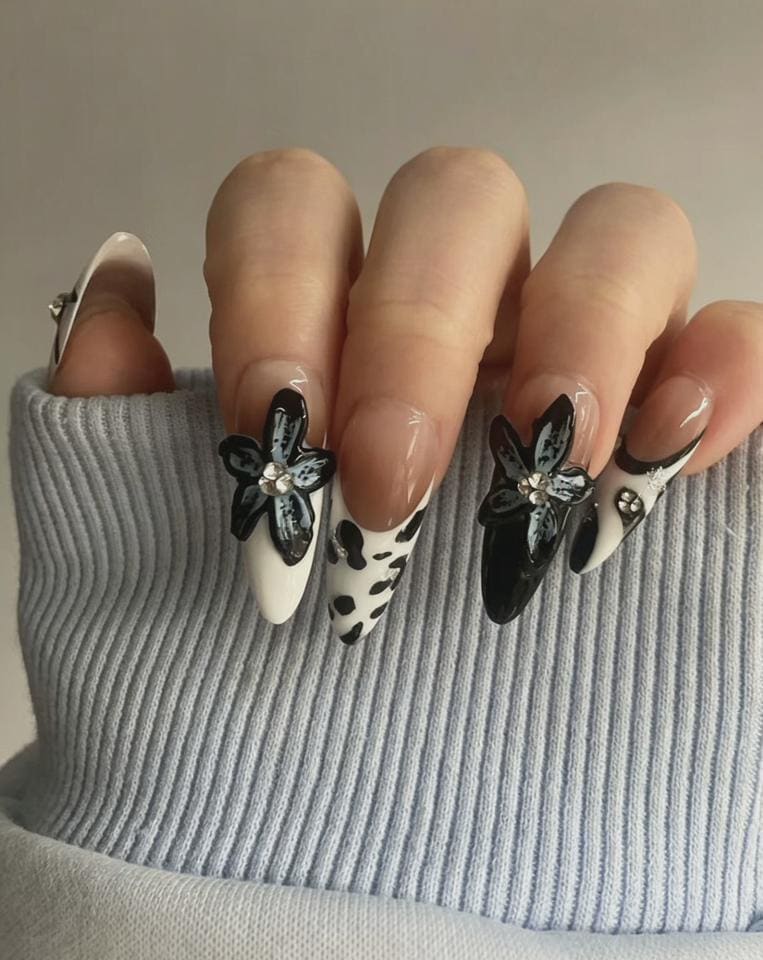Midnight Butterfly Press-On Nails – Black & White 3D Floral Design
