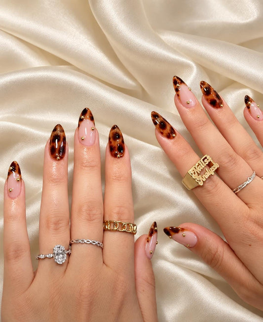 Tortoiseshell Press-On Nails – Blush Pink French Tips – Gold Stud Autumn