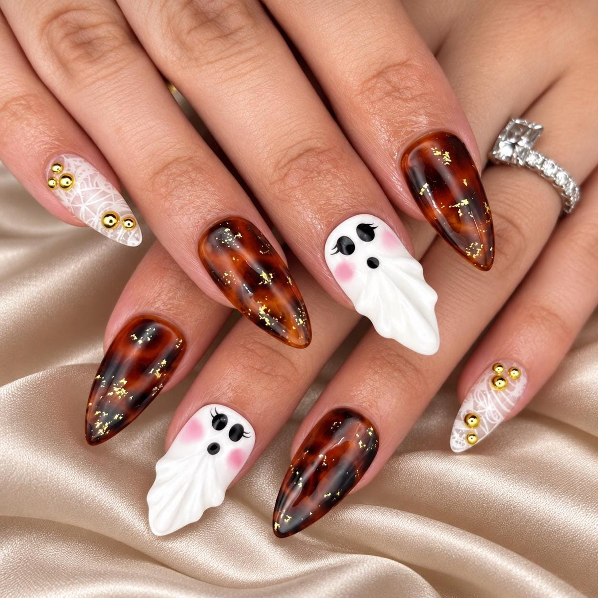 Halloween Ghost Press-On Nails – Tortoiseshell – 3D Ghosts